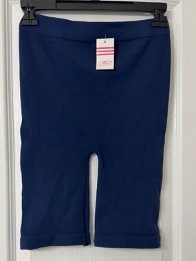 Extra belleza navy blue seamless mid thigh shorts One Size
